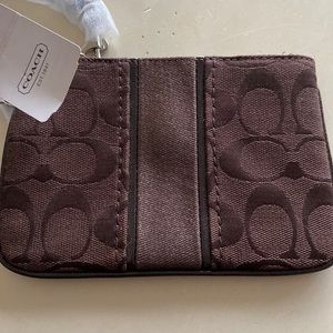 COACH new with tags wristlet